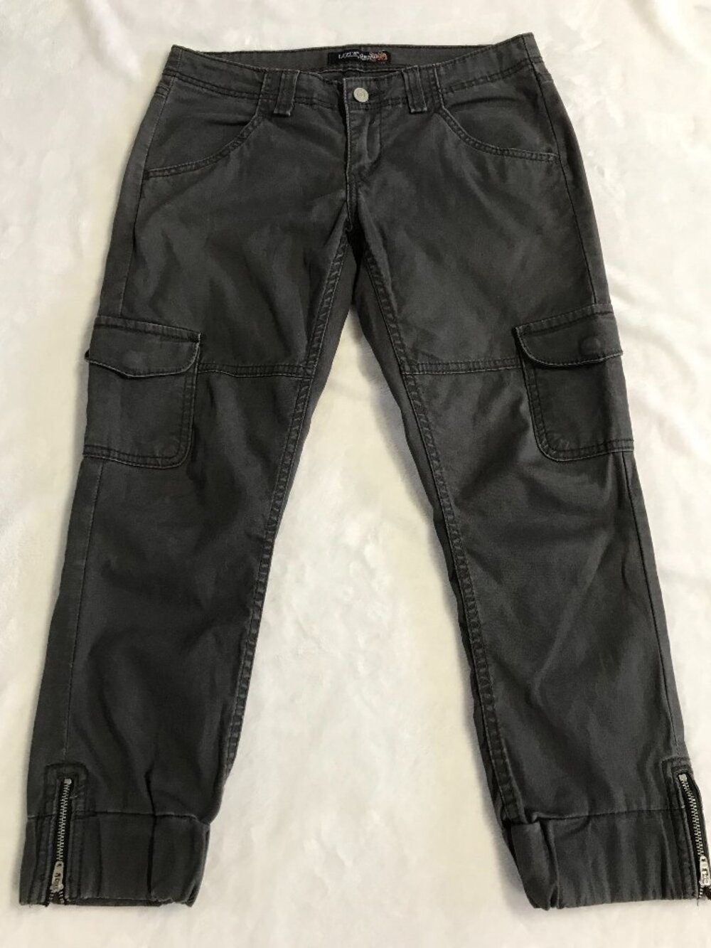 Levi's Cargo Pants Size 5 Faded Black Utility Ankle Zip Stretch Cotton